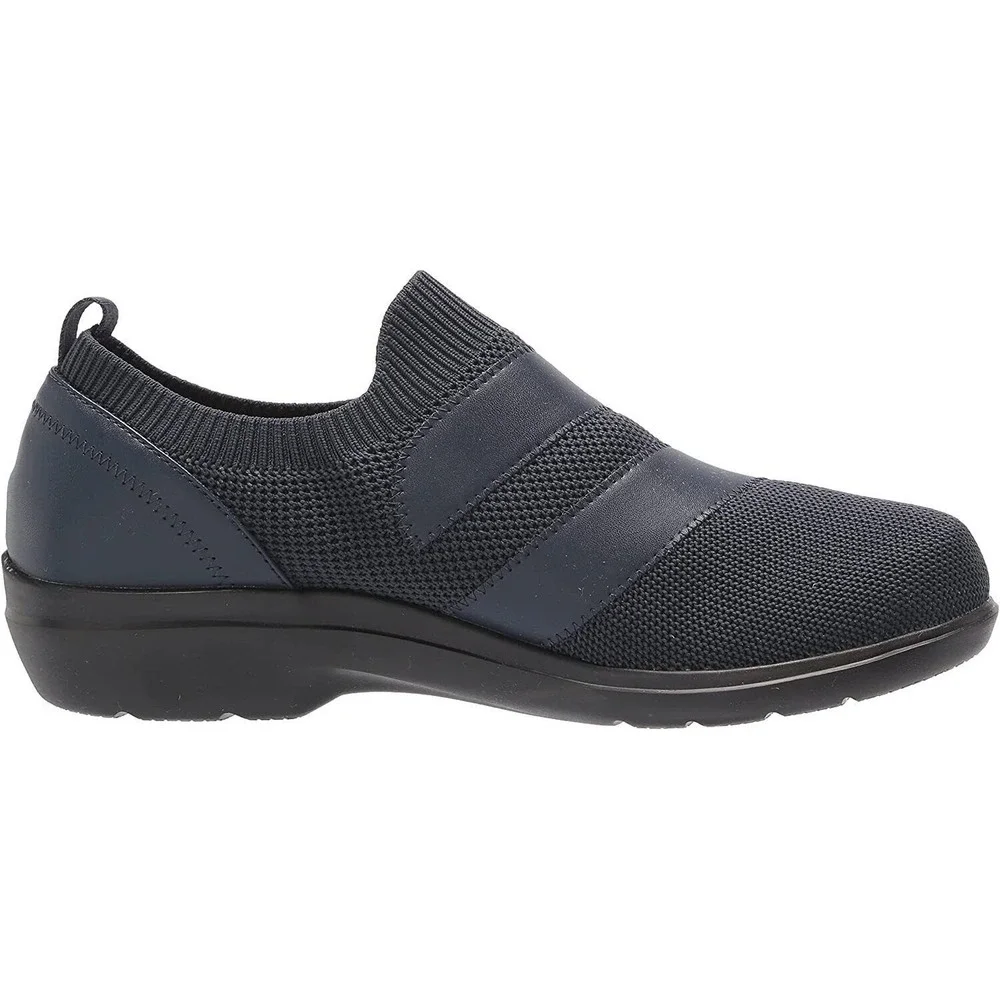 Clarks‎ Womens Sashlyn Edge Navy Combi NEW Slip On 9 N Closed Toe Flats
